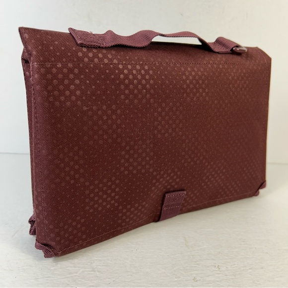 Herschel Supply Company Men's Maroon Toiletry Bag - Picture 3 of 7